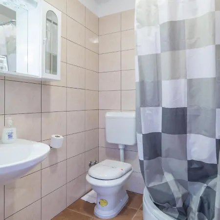 With A Parking Space Biograd Na Moru, Biograd - 16801 게스트하우스 비오그라드나모루